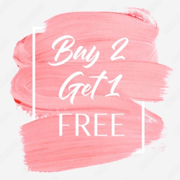 Luxe lace insert lantern sleeve blouse - Picture 3 of 7